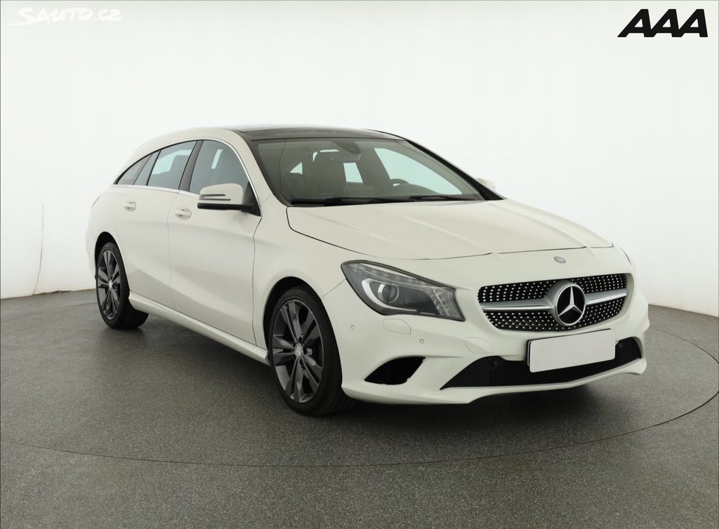Mercedes-Benz CLA, 180, Automat, Kůže, Navi